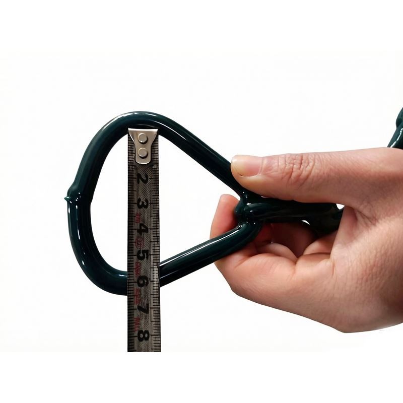 سلسلة مغطاة بالمطاط